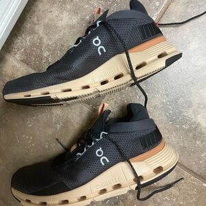 On Running Men's Black and Beige Athletic Shoes